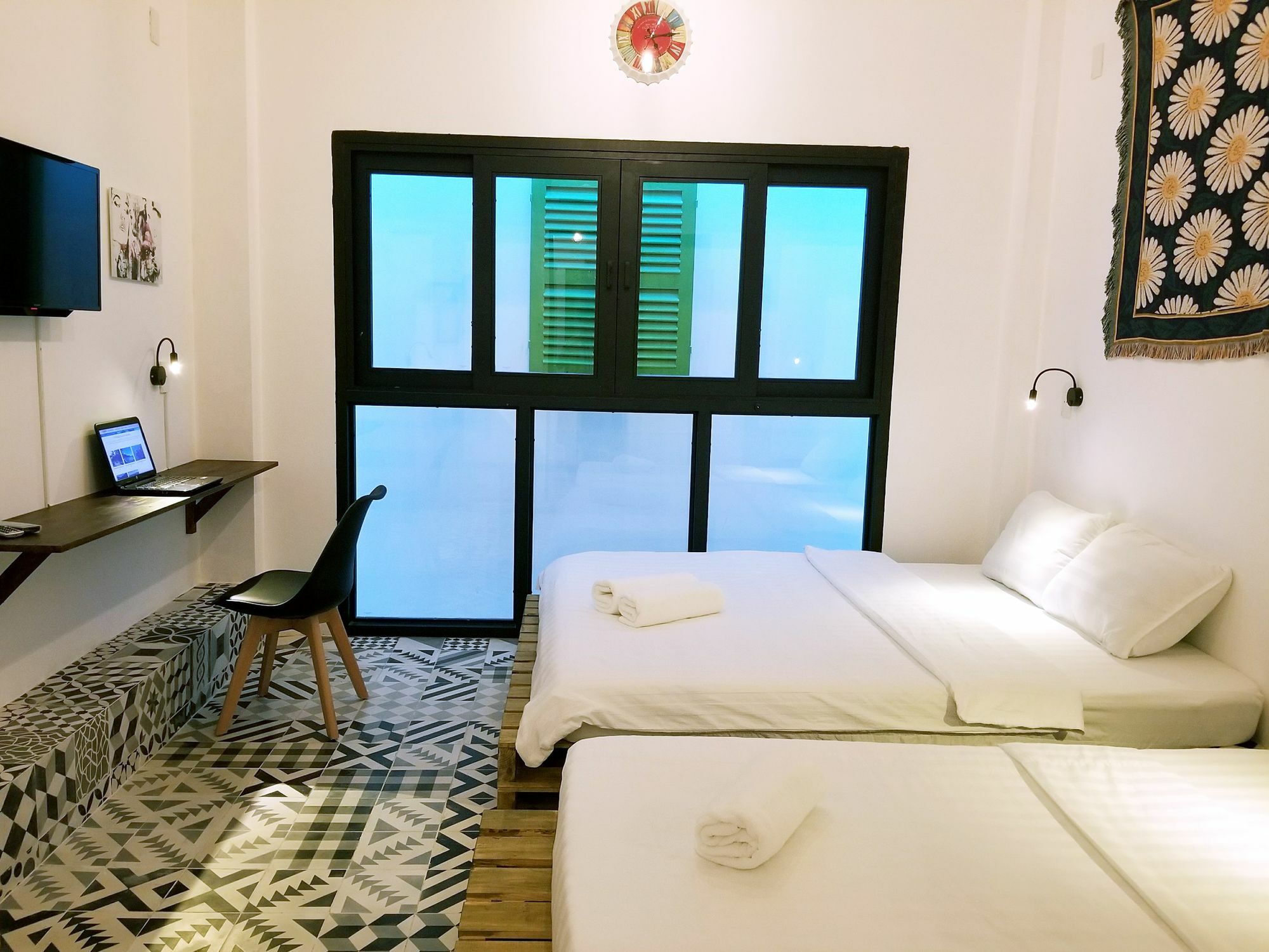 Timemark Travel Homestay & Hostel Ho Şi Min Exterior foto